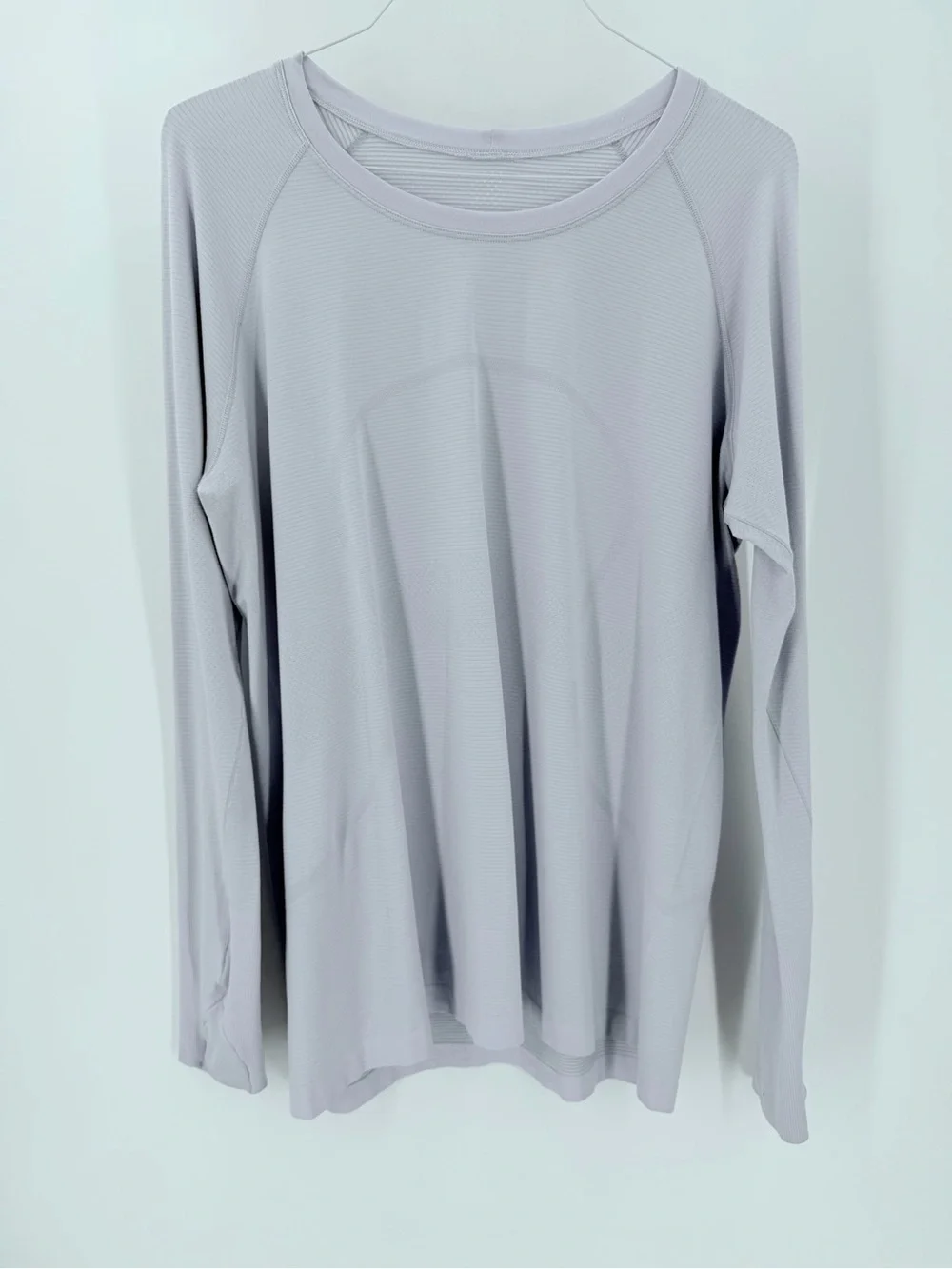 Lululemon Swiftly Tech Silverescent 2.0 Serene Blue Long Sleeve Athletic Top